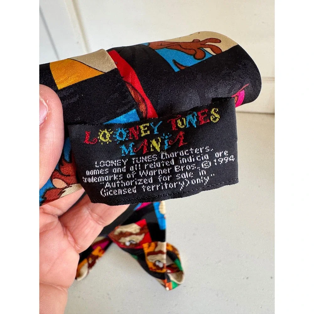 Vintage‎ Looney Tunes Taz 1994 neck tie